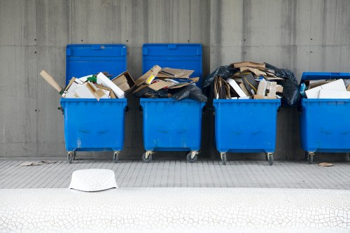 Wait and Load Skip Hire services in Finsbury Park
